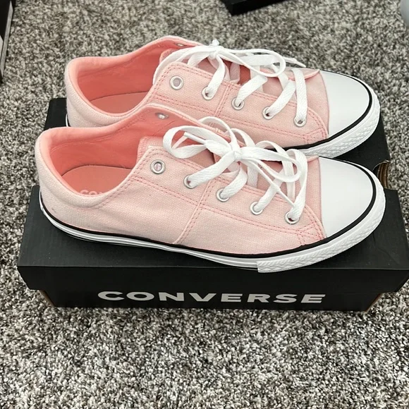 Converse - Picture 4 of 4